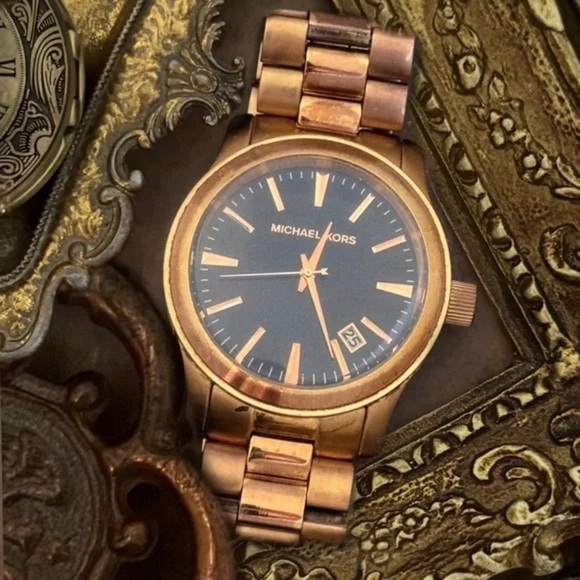 MICHAEL KORS • New Battery Ready To Wear Rose Gold Runway Blue Watch